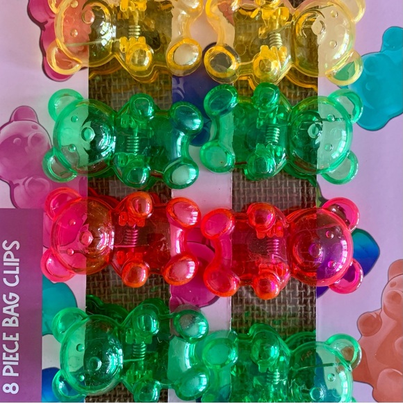 8 Bag / Chip Clips with Gummy Teddy Bear Magnetic BPA Free NWOT Sealed - Picture 7 of 10